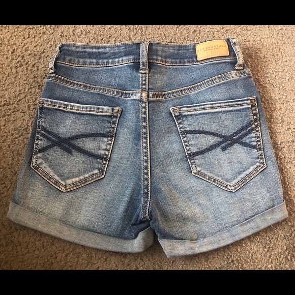 Aeropostale Woman Jean Shorts size 000 - Picture 2 of 3